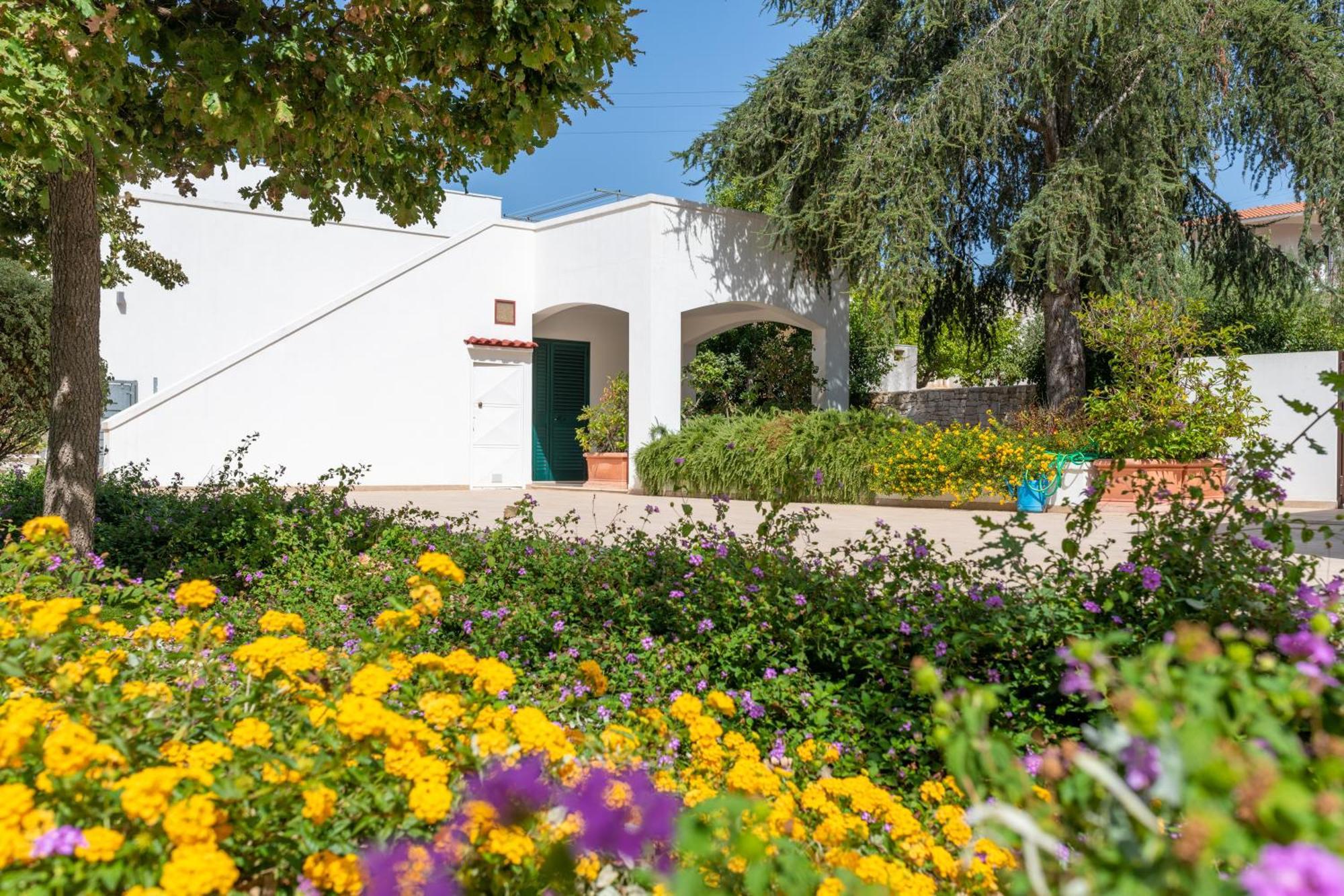 오스투니 Luoghi Di Puglia 아파트 외부 사진